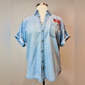 VTG 1990s Denim Button Down Shirt w/Floral Embroidery